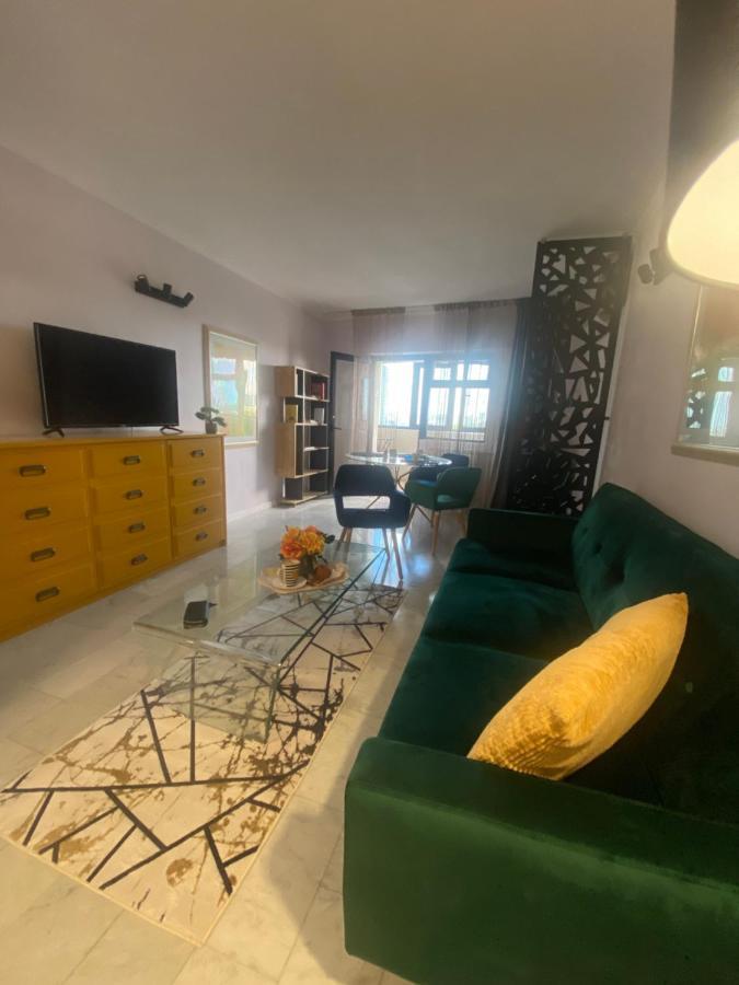Victoriei Deluxe Suites Boekarest Buitenkant foto