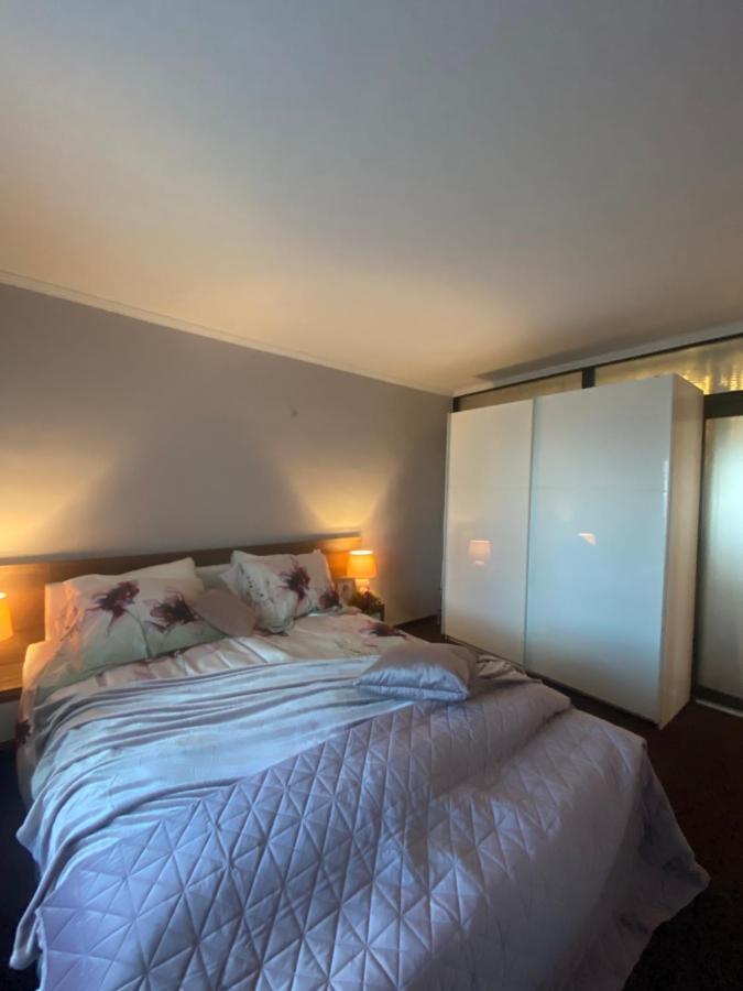 Victoriei Deluxe Suites Boekarest Buitenkant foto