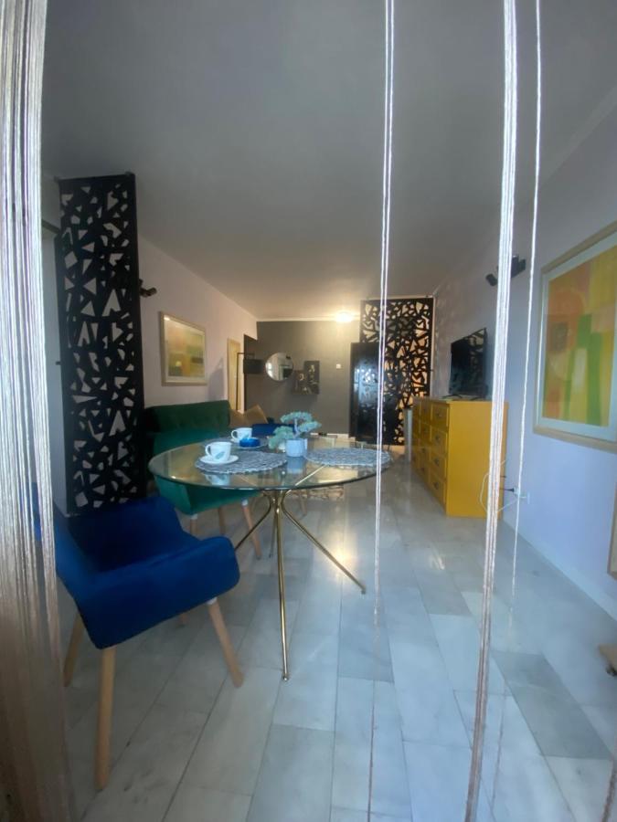 Victoriei Deluxe Suites Boekarest Buitenkant foto