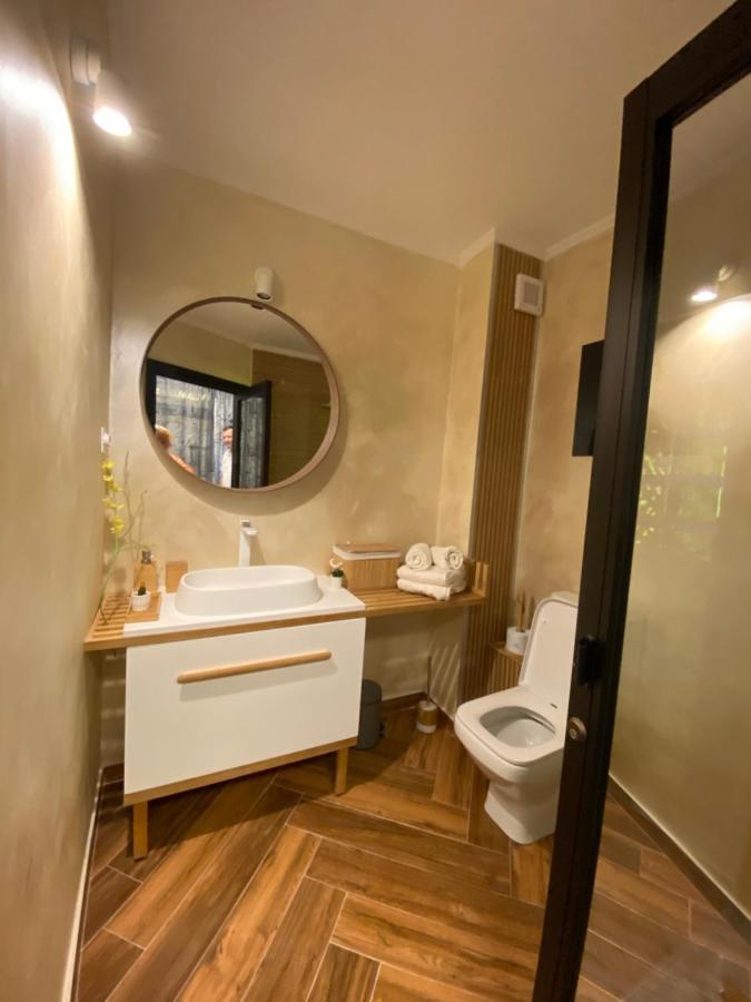 Victoriei Deluxe Suites Boekarest Buitenkant foto
